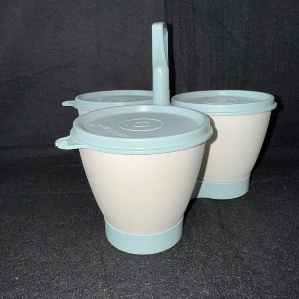Vintage Tupperware 3 Container Condiment Set Caddy #757-4 w/ Blue Lids